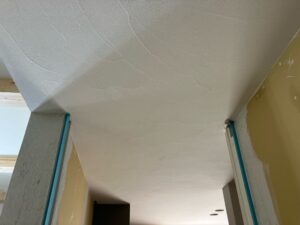 土岐市で天井や壁が塗りの注文住宅を建てるならワダハウジング