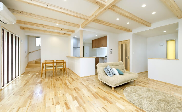 住宅の面影を残した設計