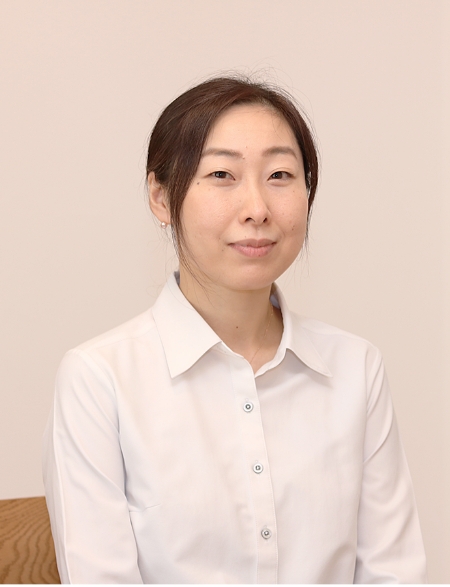 塚本 由賀