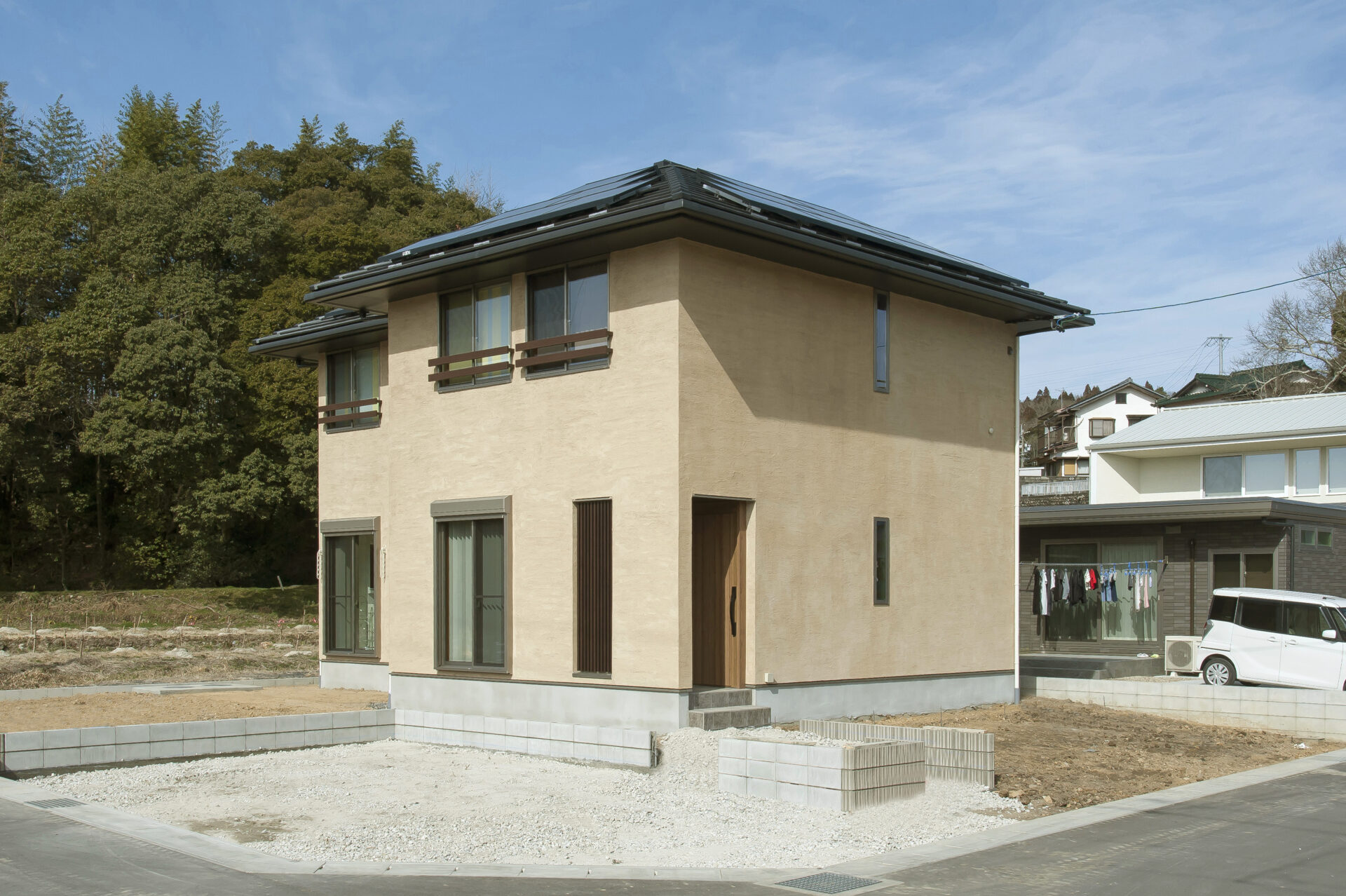 【瑞浪市】3LDK+WIC+納戸+畳コーナー 寄棟屋根の二階建ての写真2