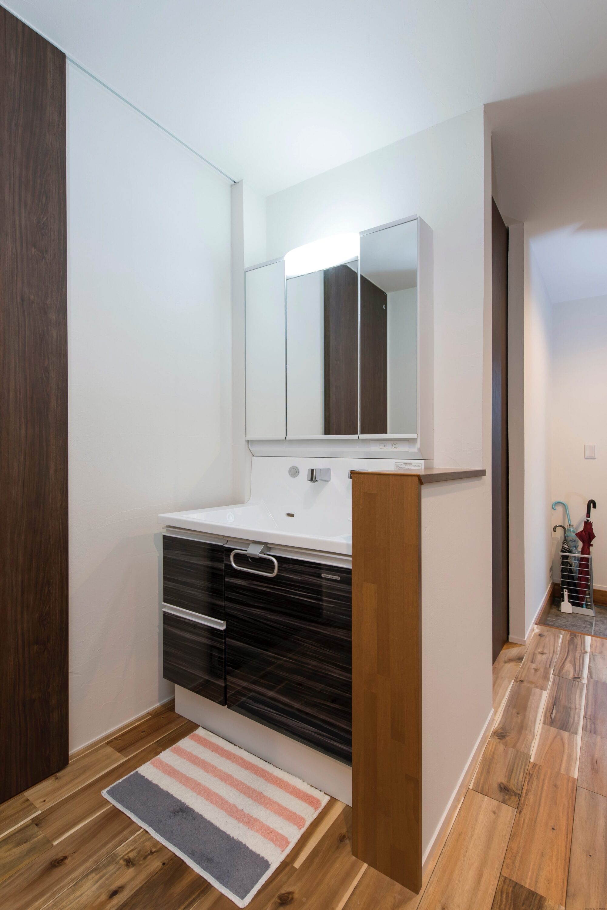 【土岐市】4LDK+WICのある切妻屋根の平屋の写真8