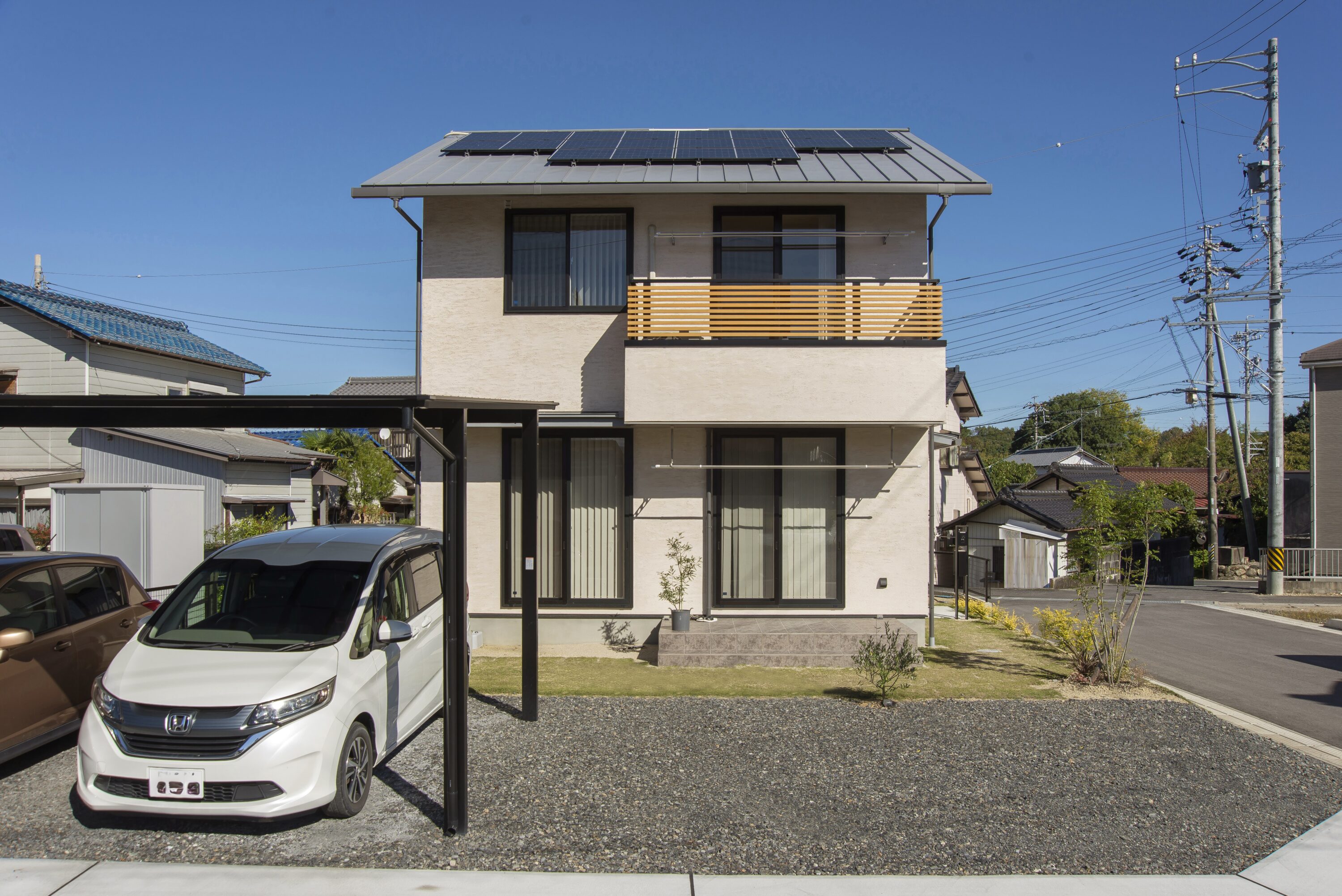 【土岐市】4LDK+パントリーのある二階建ての家の写真2