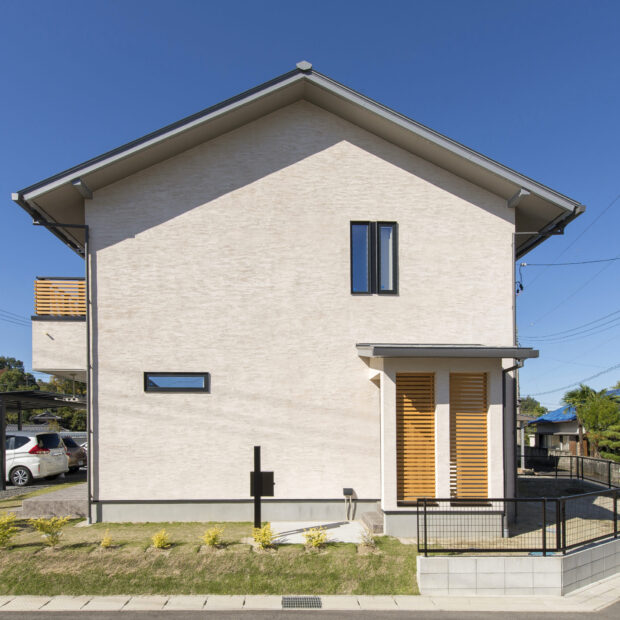 【土岐市】4LDK+パントリーのある二階建ての家