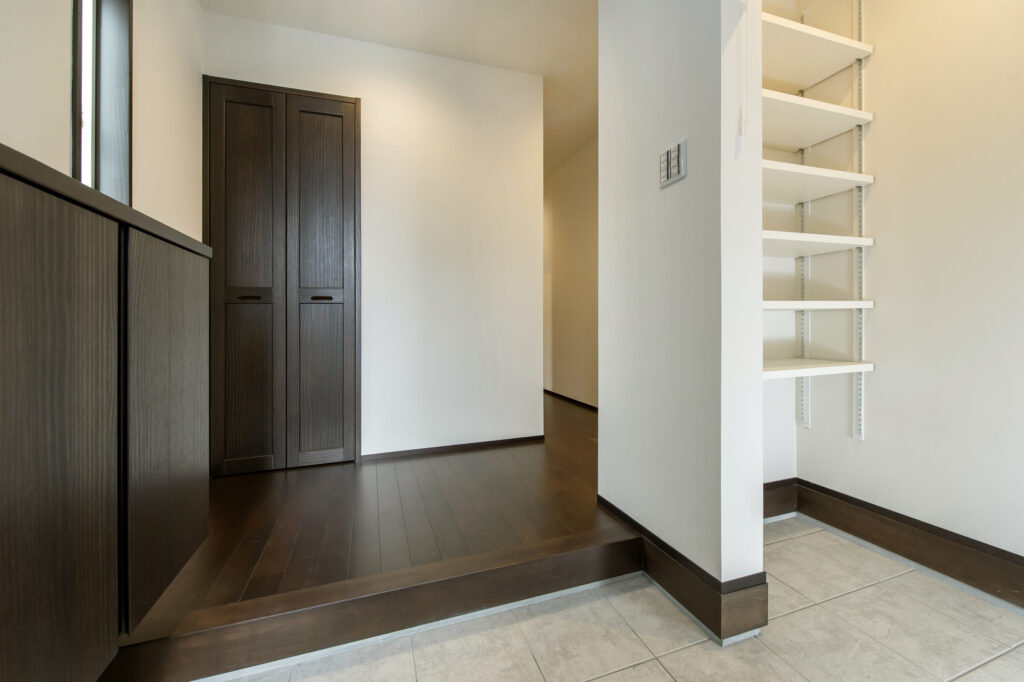 土岐市で家の顔になる快適な玄関のご相談ならワダハウジング