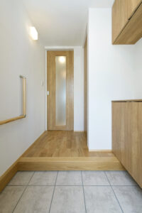 土岐市でリフォーム手すり取り付けならワダハウジング