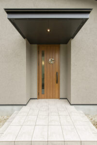 土岐市で玄関のリフォームをするならワダハウジング