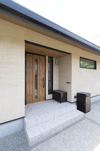 土岐市で家の顔になる快適な玄関のご相談ならワダハウジング