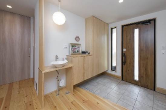 土岐市で家の顔になる快適な玄関のご相談ならワダハウジング