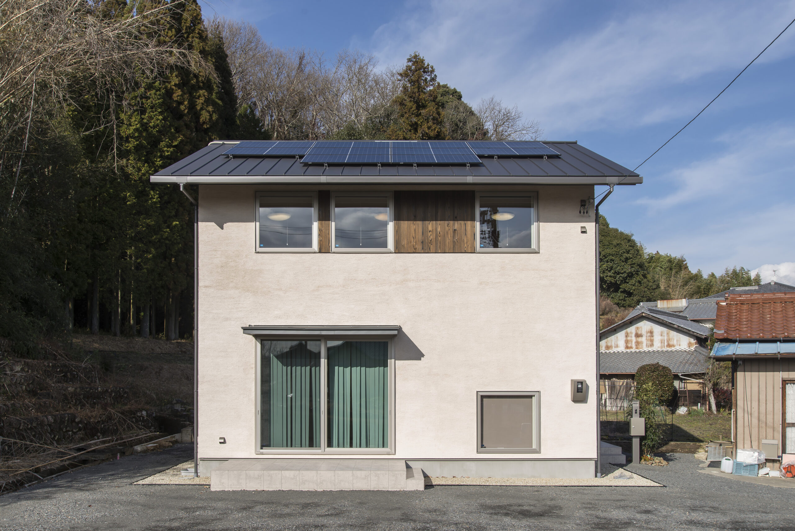 【瑞浪市】3LDK+畳コーナー+書斎+ファミリークロークの二階建ての写真3