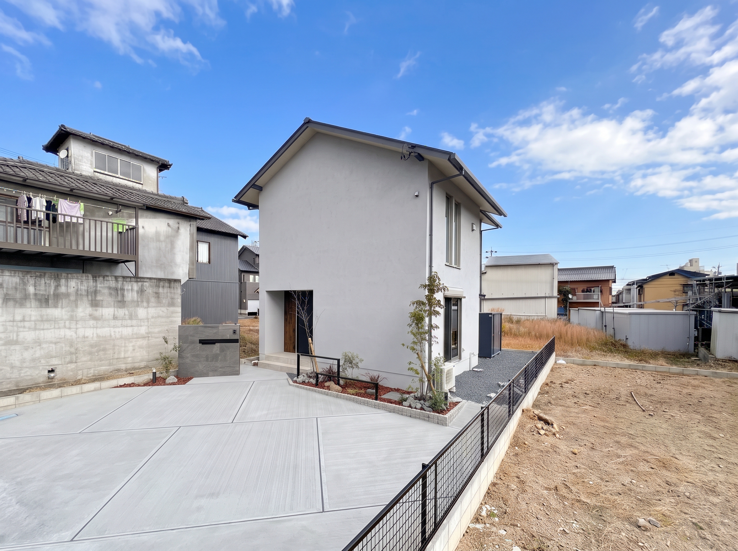【土岐市】3LDK+吹抜のある二階建ての写真3